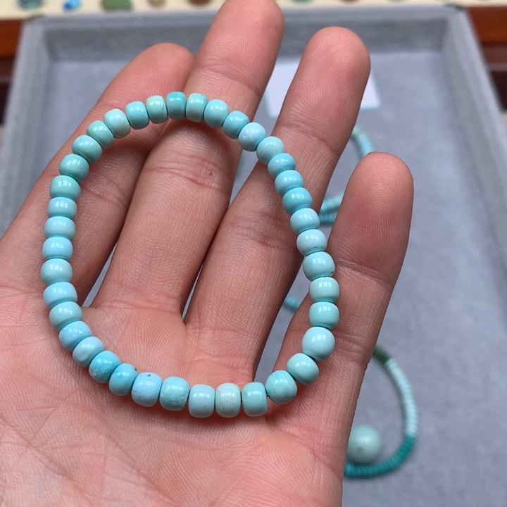 绿松石配饰未镶嵌