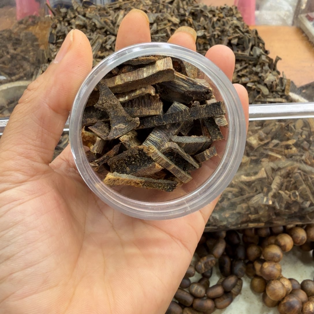 沉香碎屑沉香20克碎料多样性发一