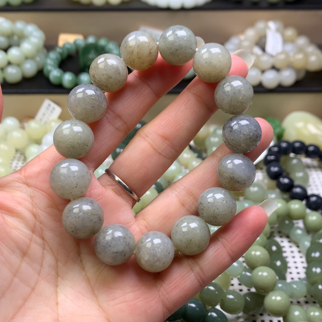 和田玉手链未镶嵌