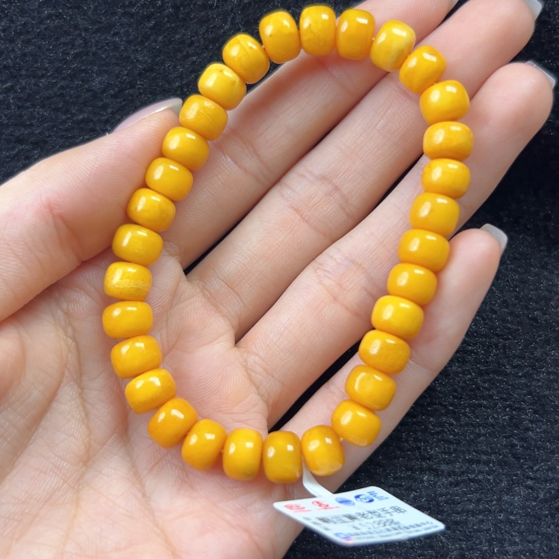 未镶嵌琥珀珠宝奇石