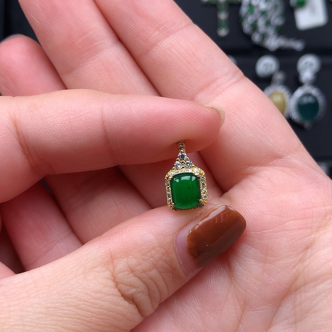 美***玲翡翠银S925镶嵌颈饰