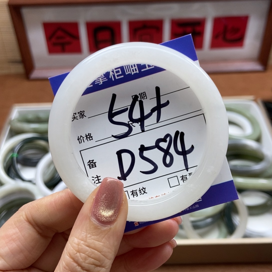 和田玉手镯手镯未镶嵌