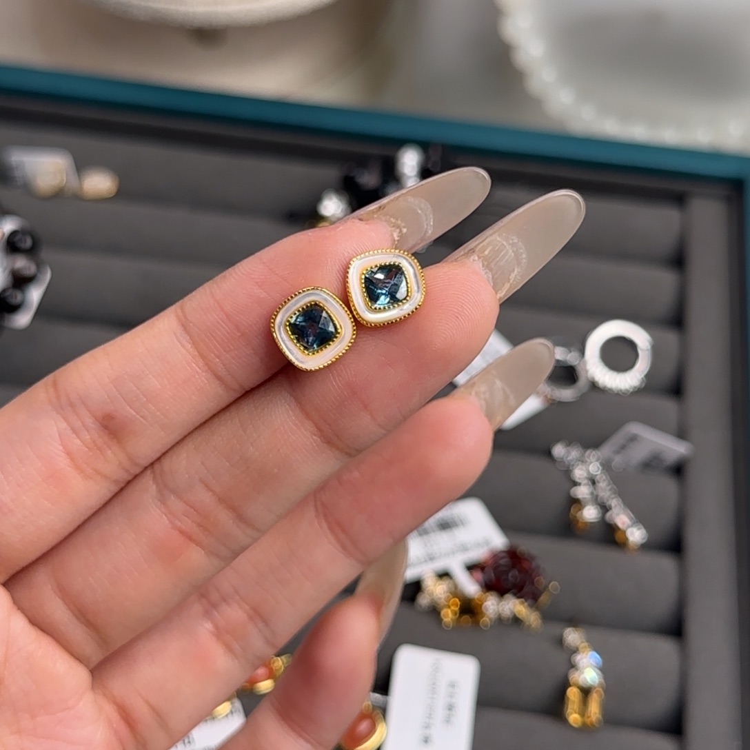 银S925镶嵌托帕石耳饰几何款