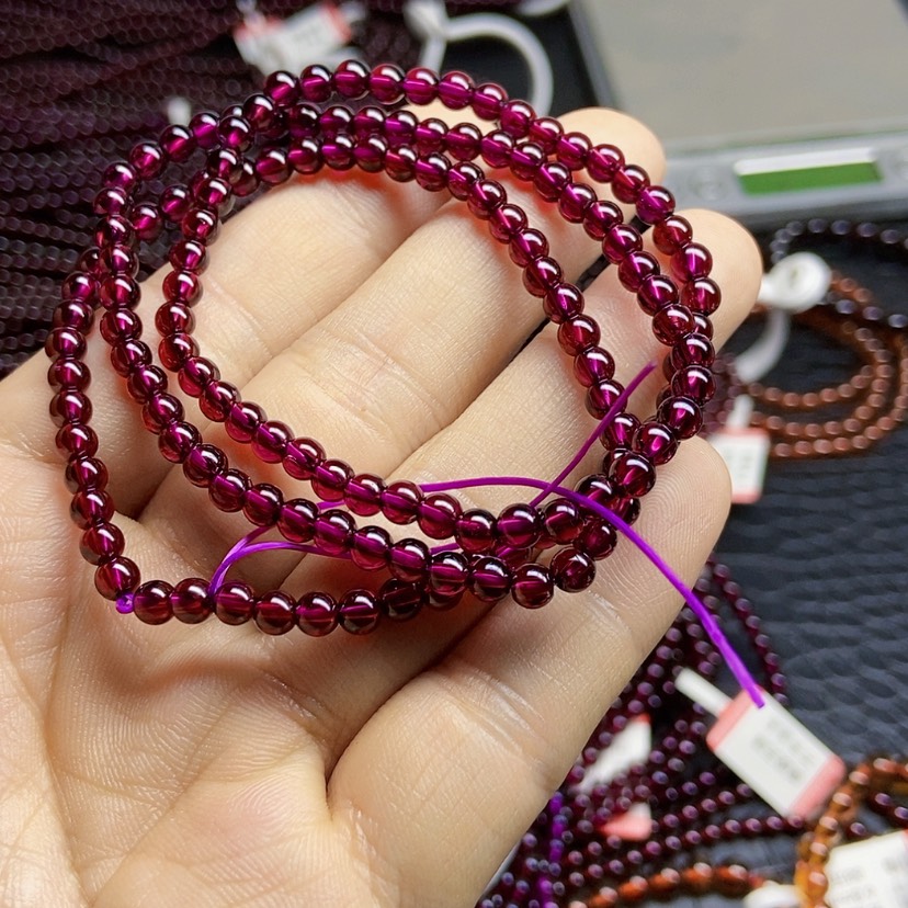 【闪购商品】石榴石（紫牙乌）手链未镶嵌满****