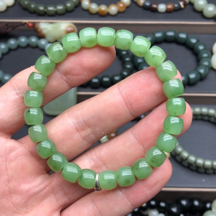 和田玉手链未镶嵌