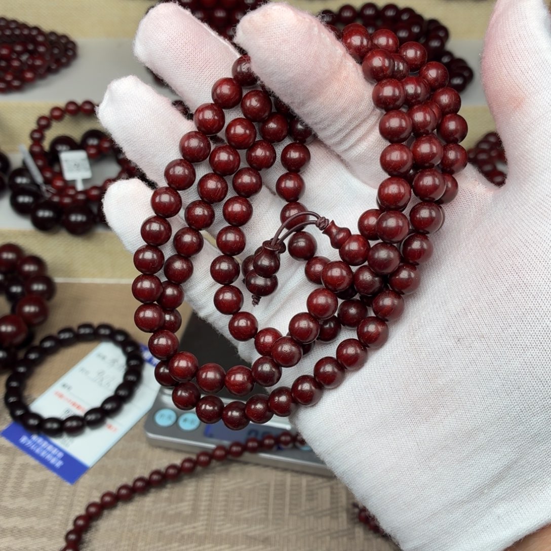 齐***风手串/手链小叶紫檀0.8