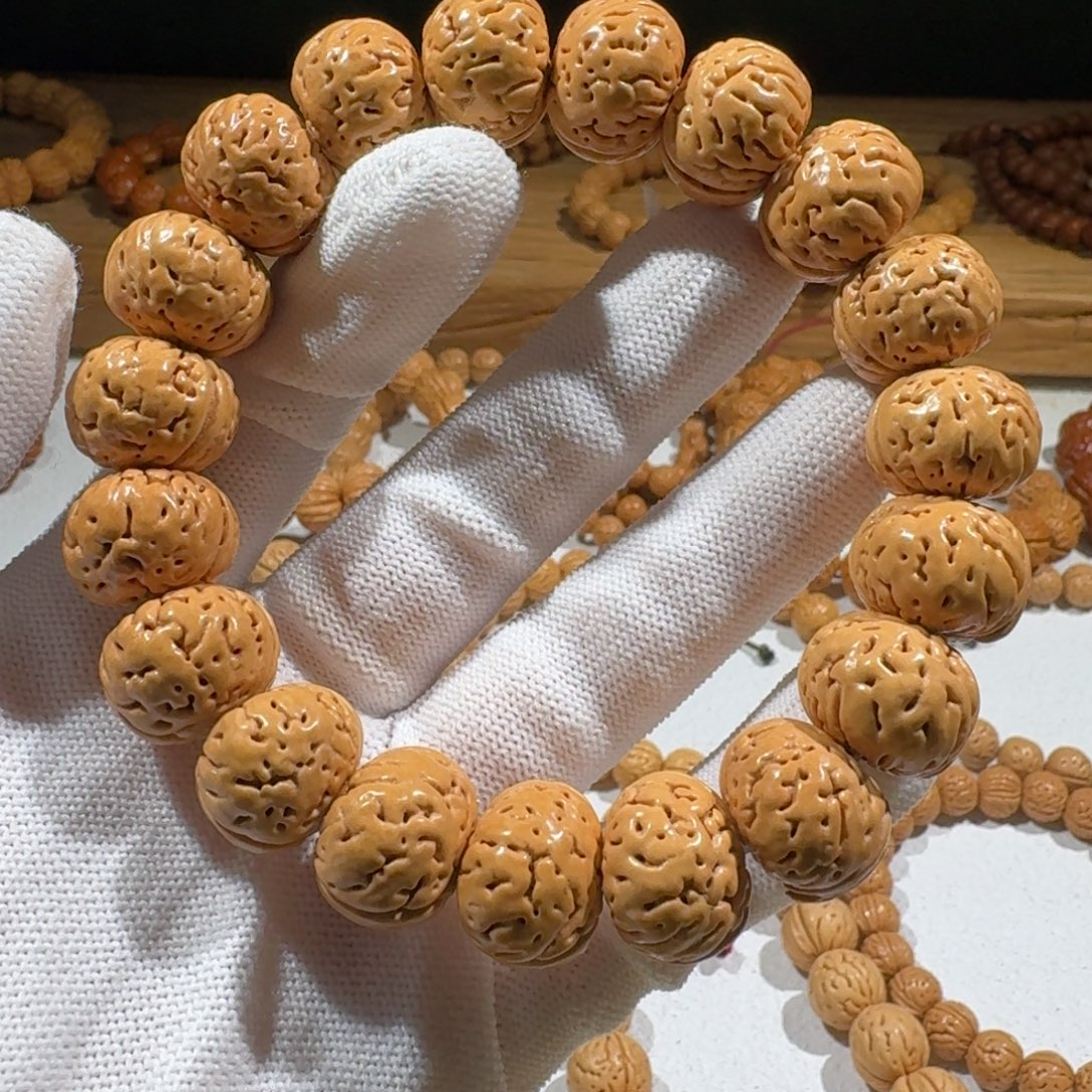 人***生桃核吊坠精品桃核