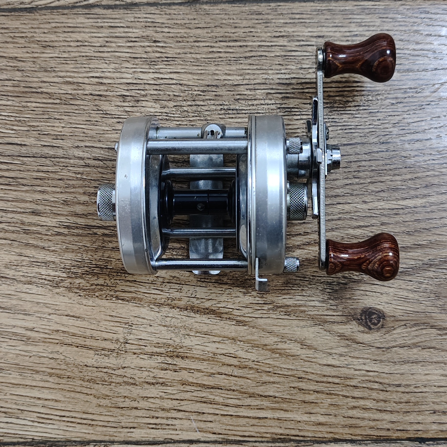 日本中古渔轮（以直播间售卖商品为准，图片仅供参考）