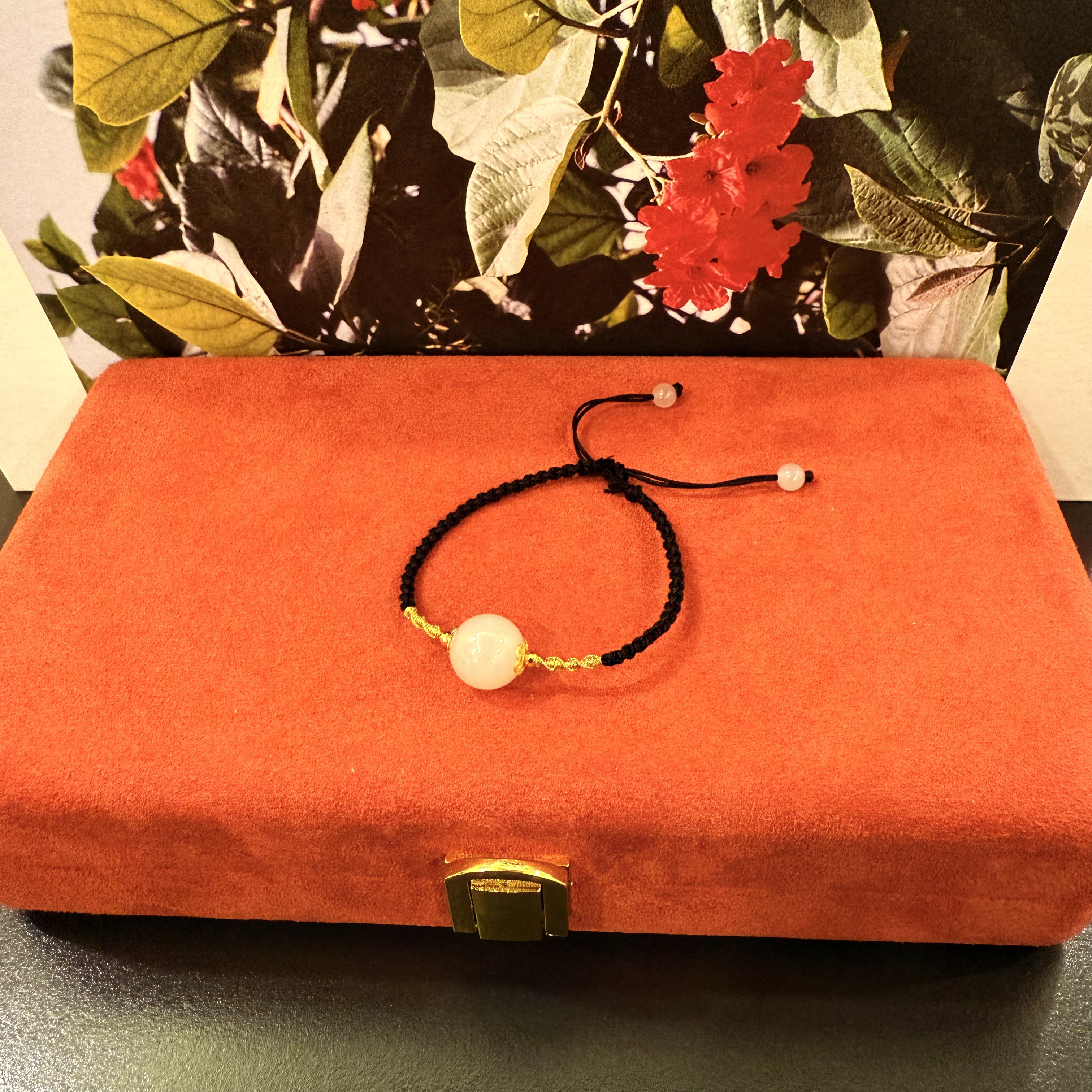 壹屿珠宝     120510    18 K金配件和田玉典藏级手饰  