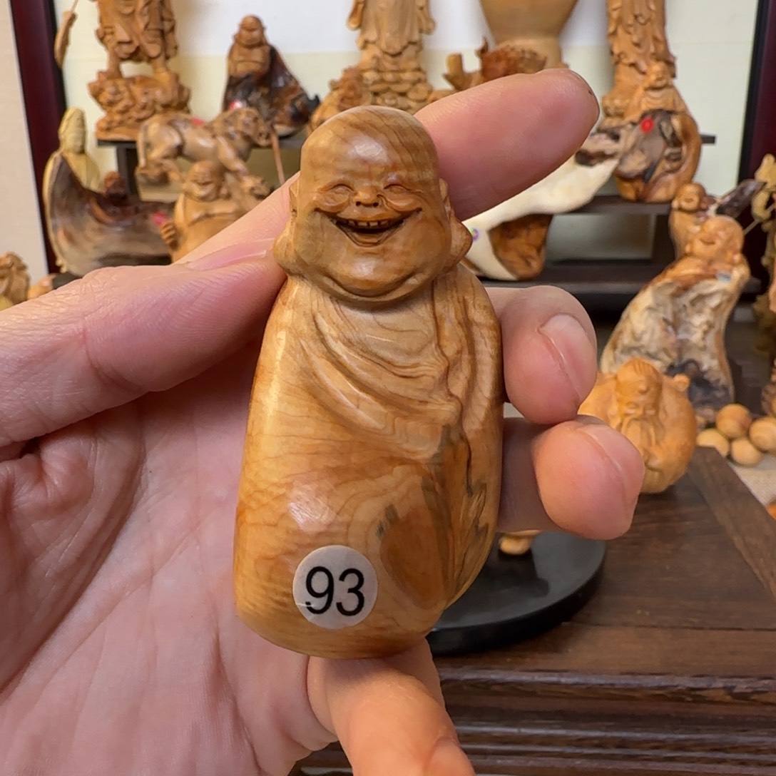 崖柏小木匠艺雕一物一拍