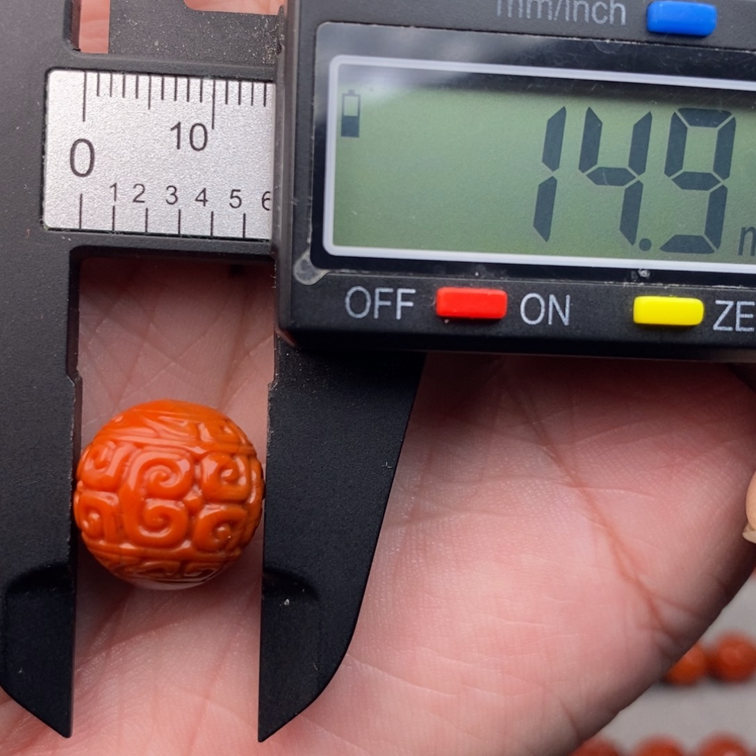 南红玛瑙配饰未镶嵌a****u有瑕疵