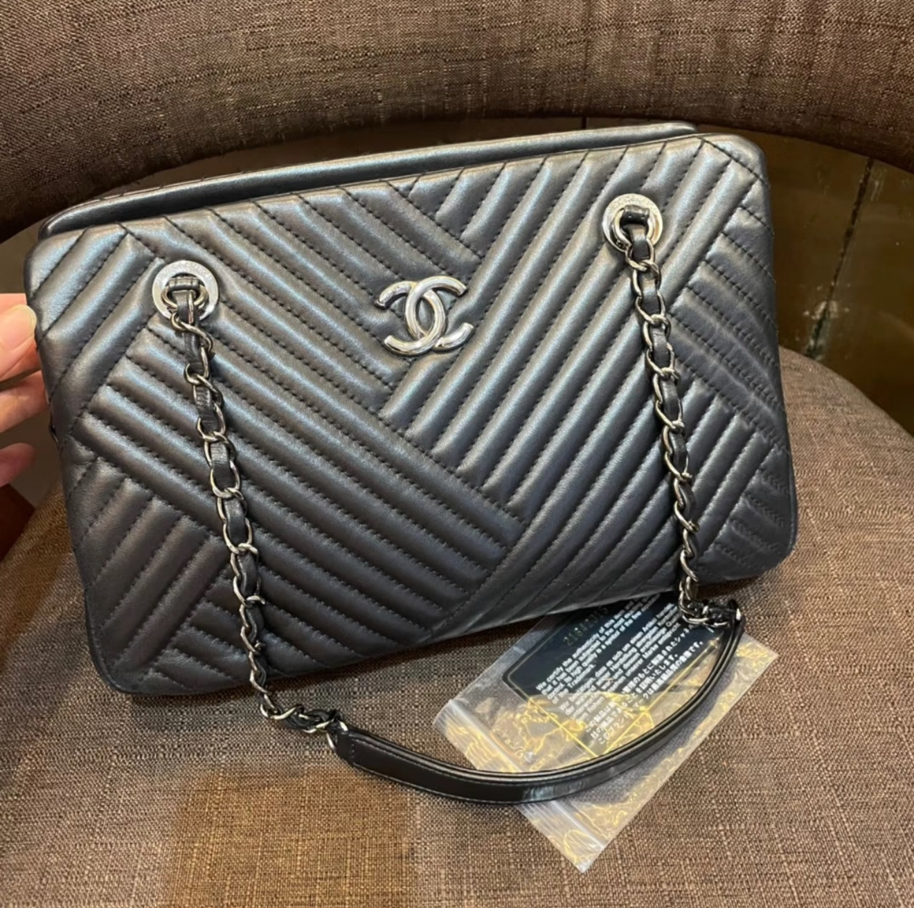 95新 Chanel/香奈儿 香奈儿 tote黑银/98新/优选