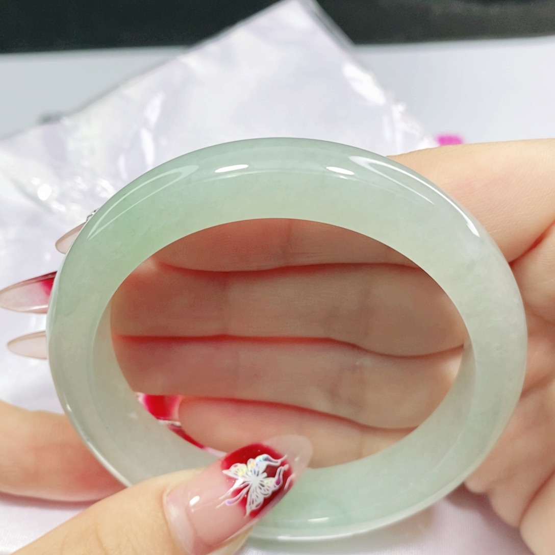 翡翠手镯未镶嵌53 53 53