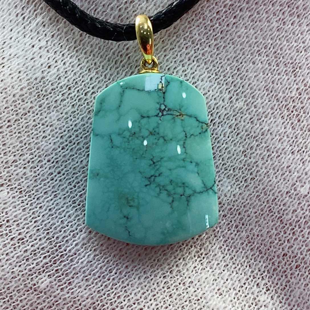 绿松石配饰18K金镶嵌