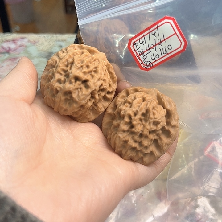 文玩核桃把件非嫁接马老四