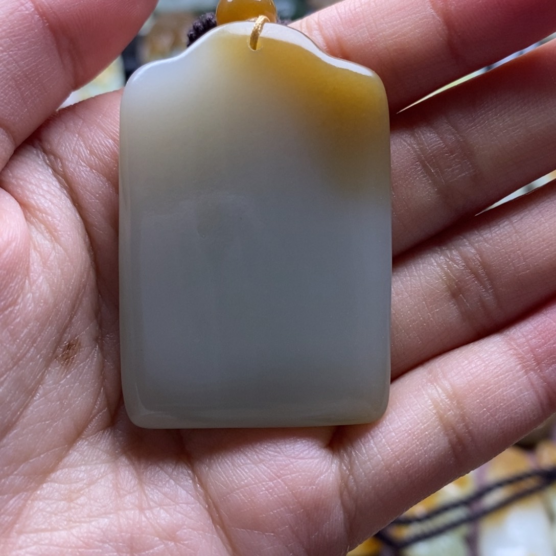 吊坠(不含链)未镶嵌和田玉（糖玉）