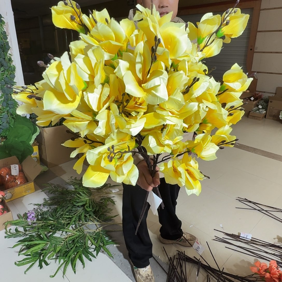 634号黄色仿真花6枝