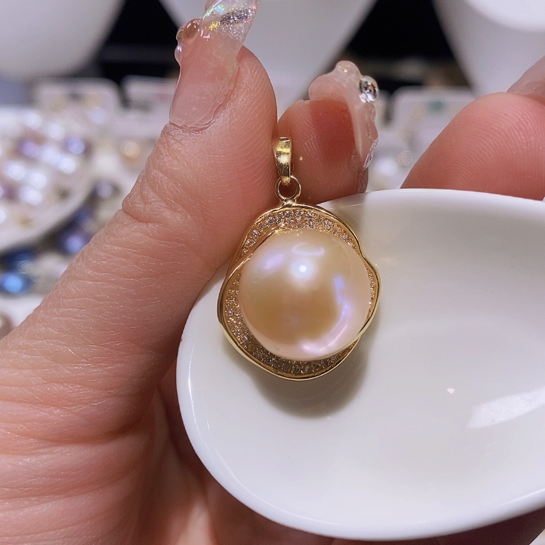 淡水珍珠颈饰合金