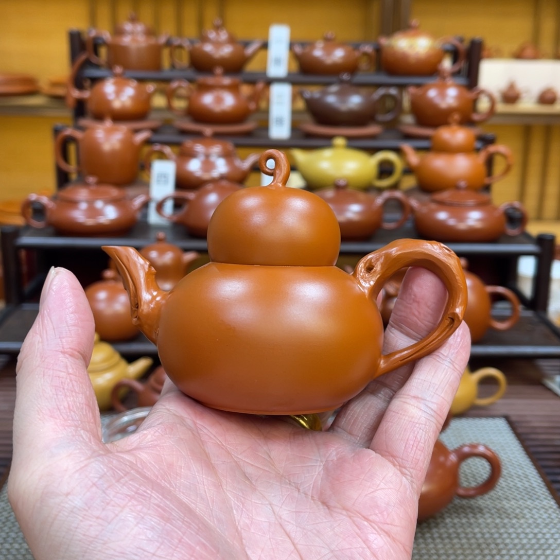 邓***波紫砂茶壶潮州手拉壶 葫芦 