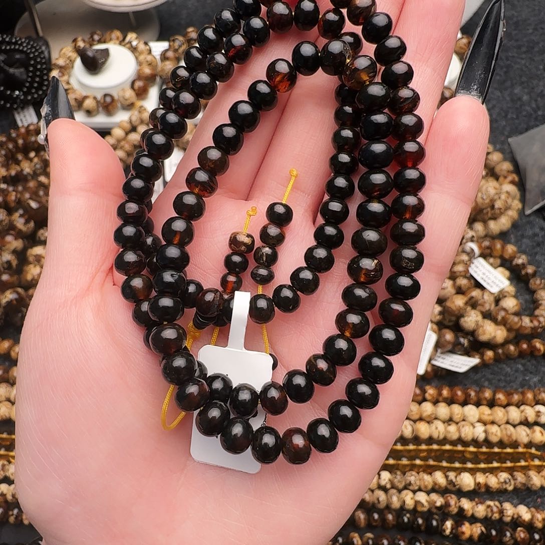 琥珀未镶嵌手链抚顺琥珀