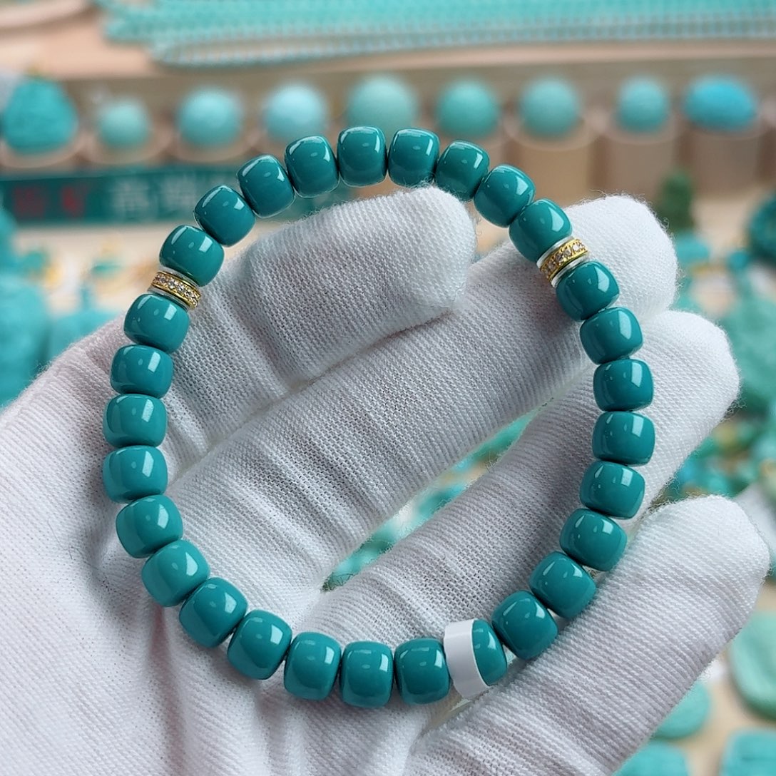 绿松石未镶嵌珠宝奇石（泡油）