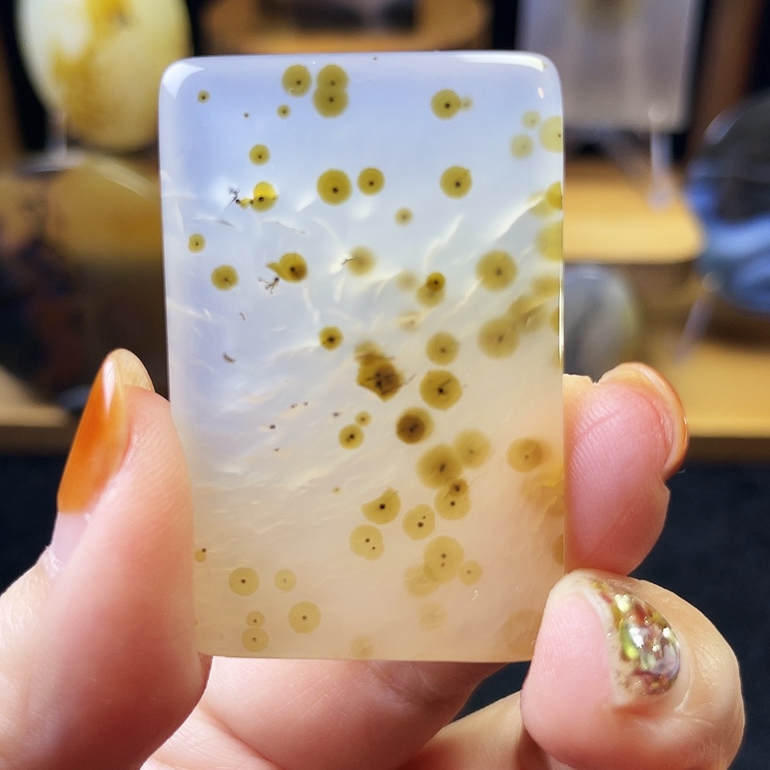 玛瑙/玉髓未镶嵌吊坠