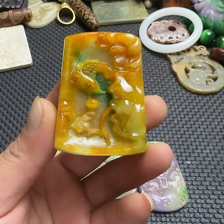 紫金钵盂菩提吊坠芝