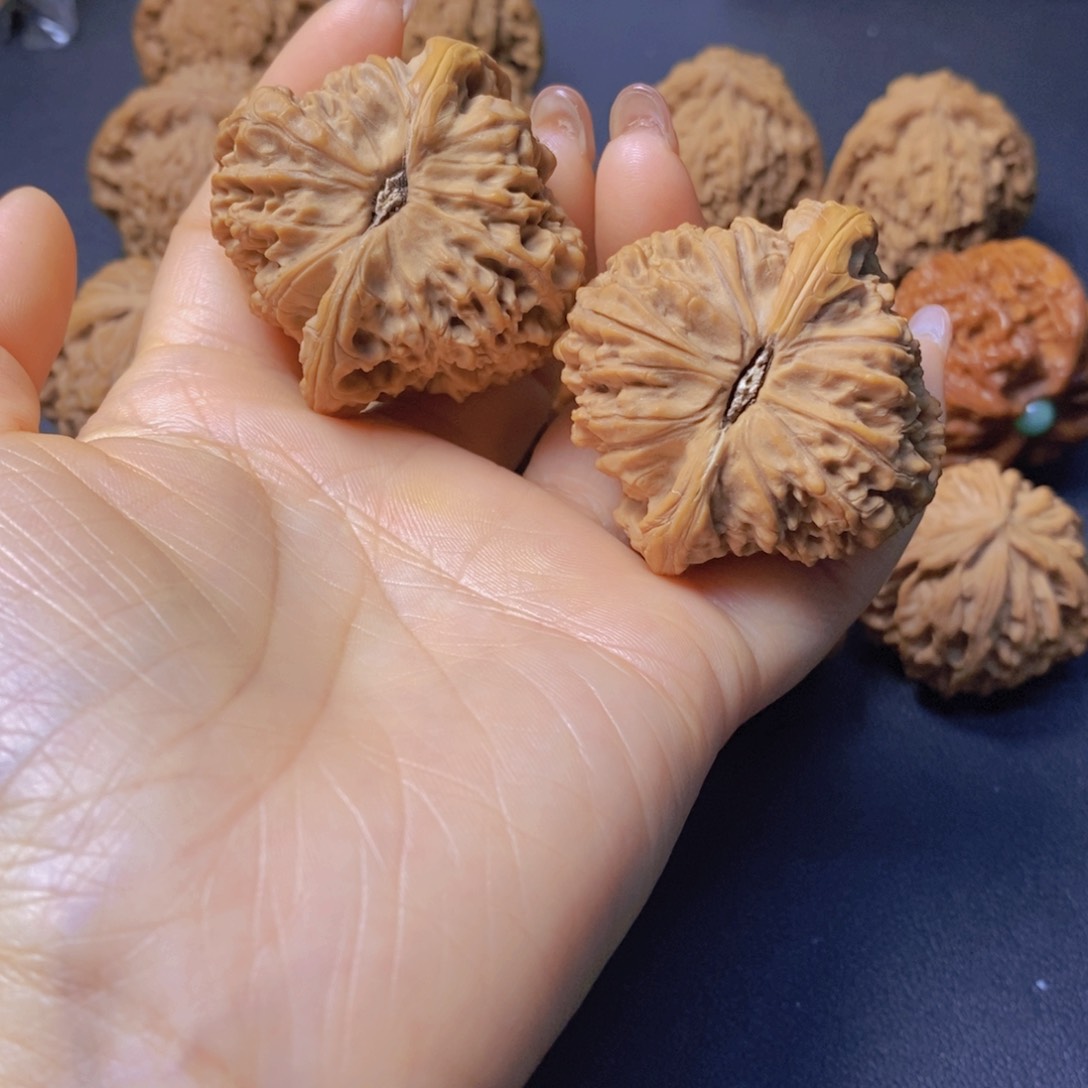 飞*文玩核桃44尺南疆有修