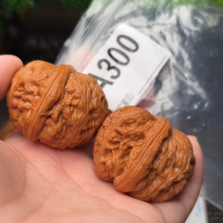 桃核把件核桃元宝43