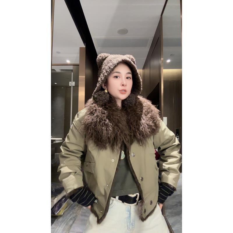 8825：小领子毛外套