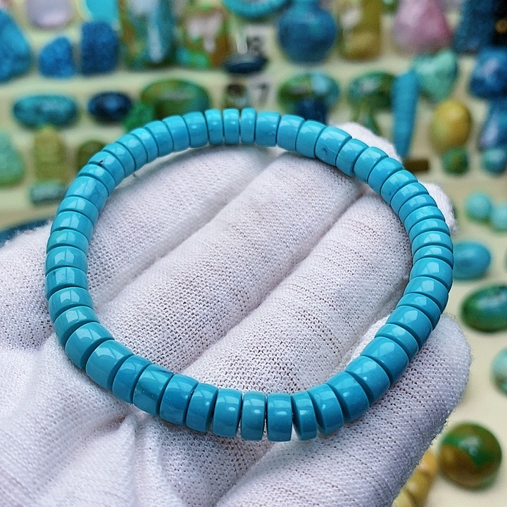 绿松石配饰未镶嵌