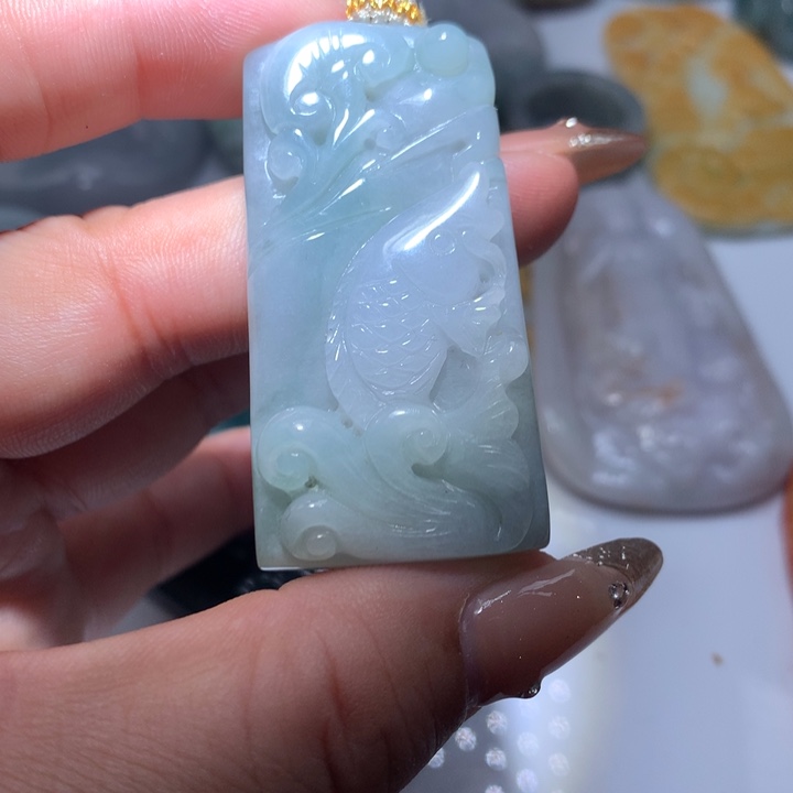 翡翠未镶嵌颈饰保真天然A货翡翠
