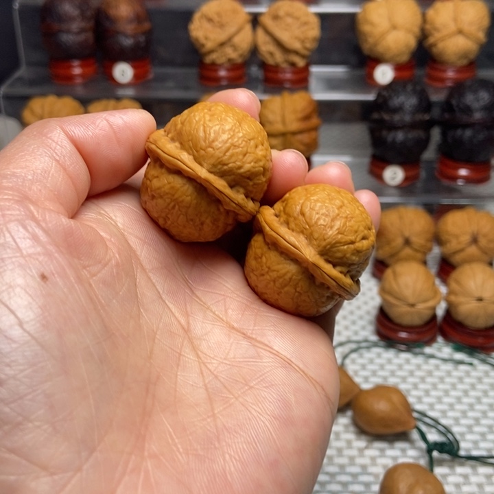 文玩核桃把件8粗筋大屁桃
