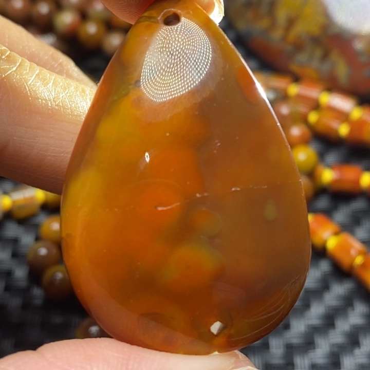 玛瑙/玉髓颈饰未镶嵌