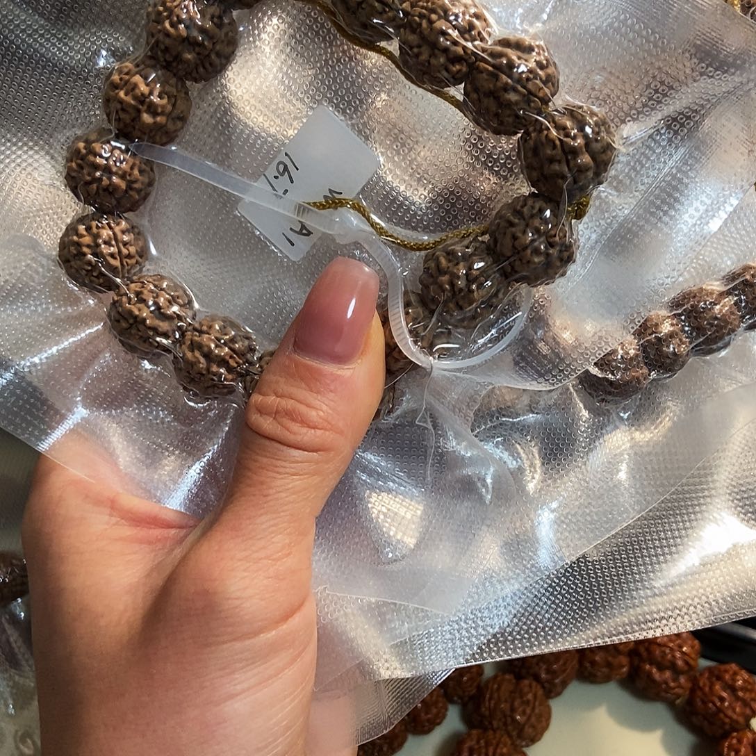 言***秋金刚菩提手串小金刚