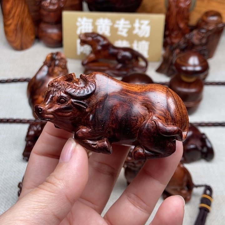 花梨木类端景台精*神牛35克左右