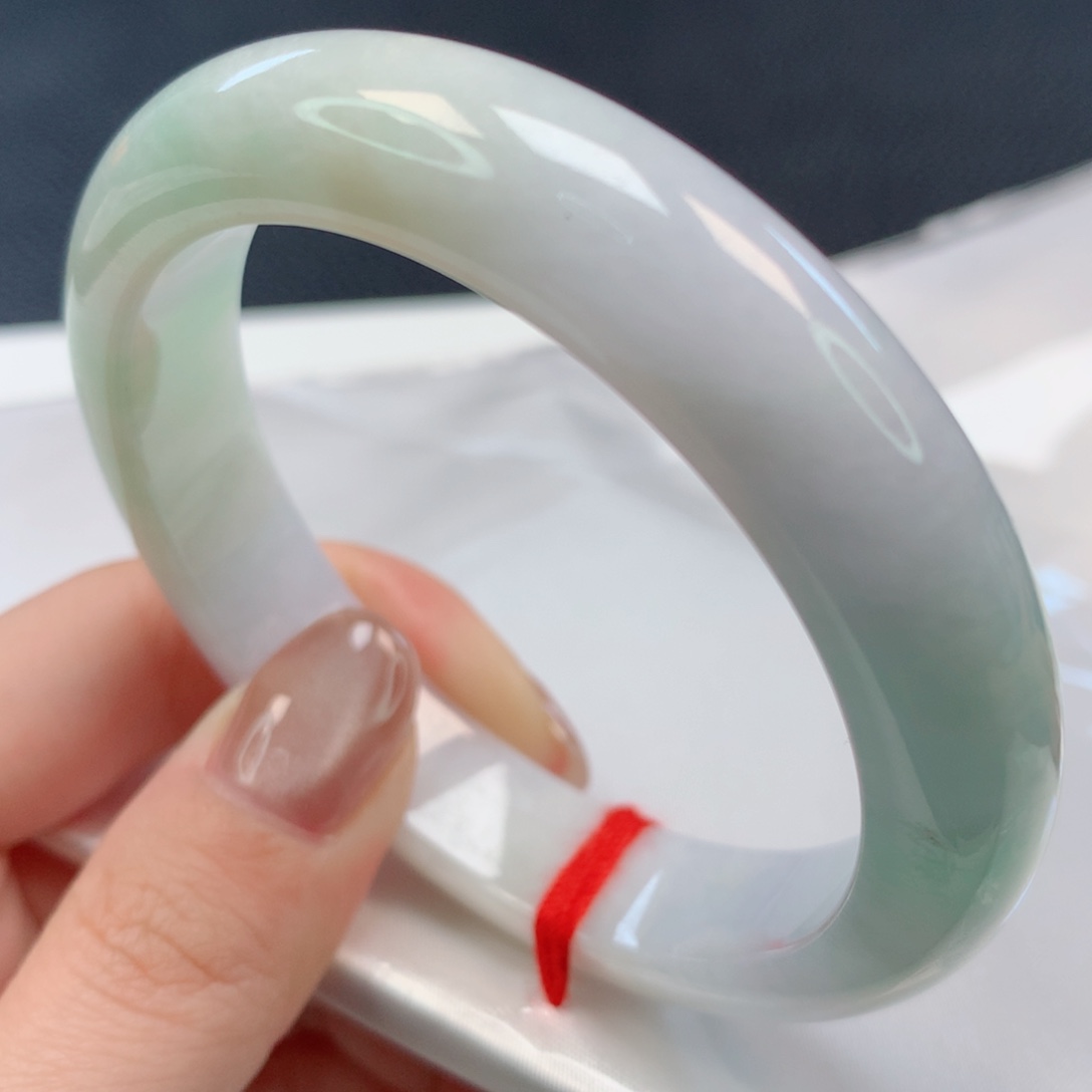 【闪购商品】翡翠手镯未镶嵌56圈