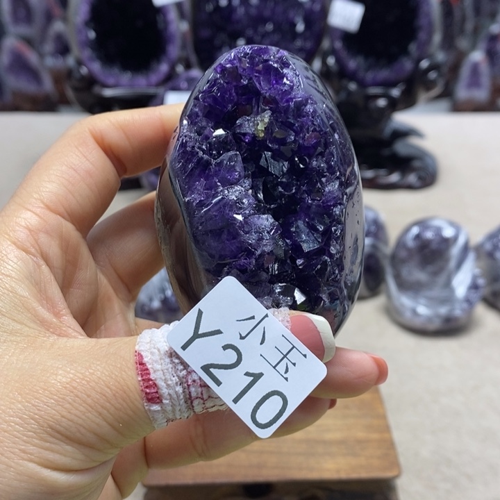 大型摆件（非配饰）未镶嵌水晶摆件