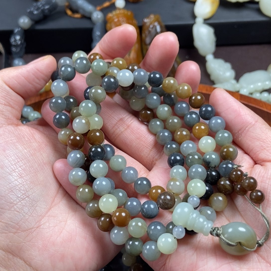 和田玉把件未镶嵌浅**光