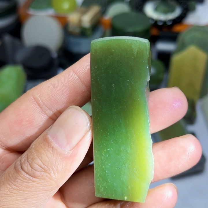 未镶嵌和田玉珠宝半成品