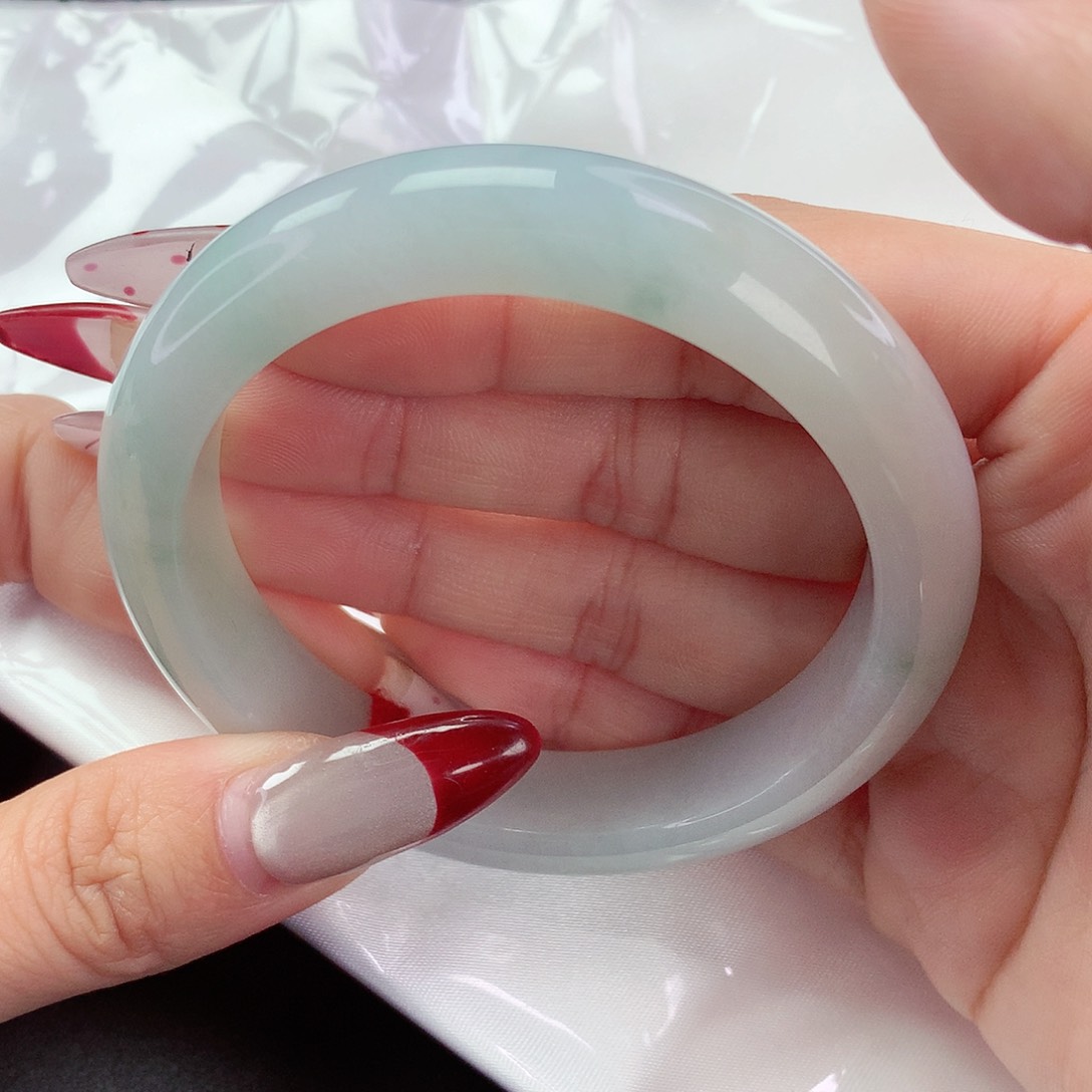 【闪购商品】翡翠手镯未镶嵌a 191174