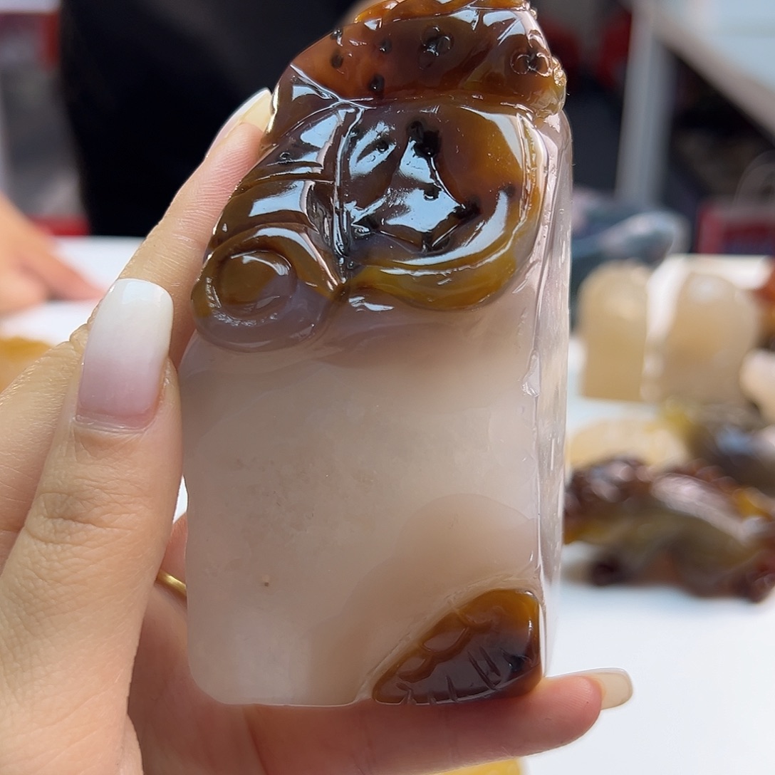 玛瑙/玉髓未镶嵌颈饰