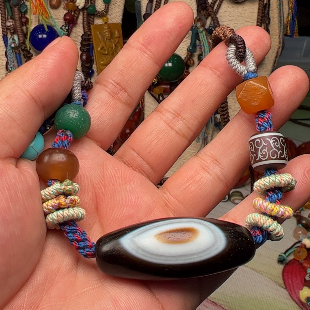 玛瑙/玉髓颈饰未镶嵌