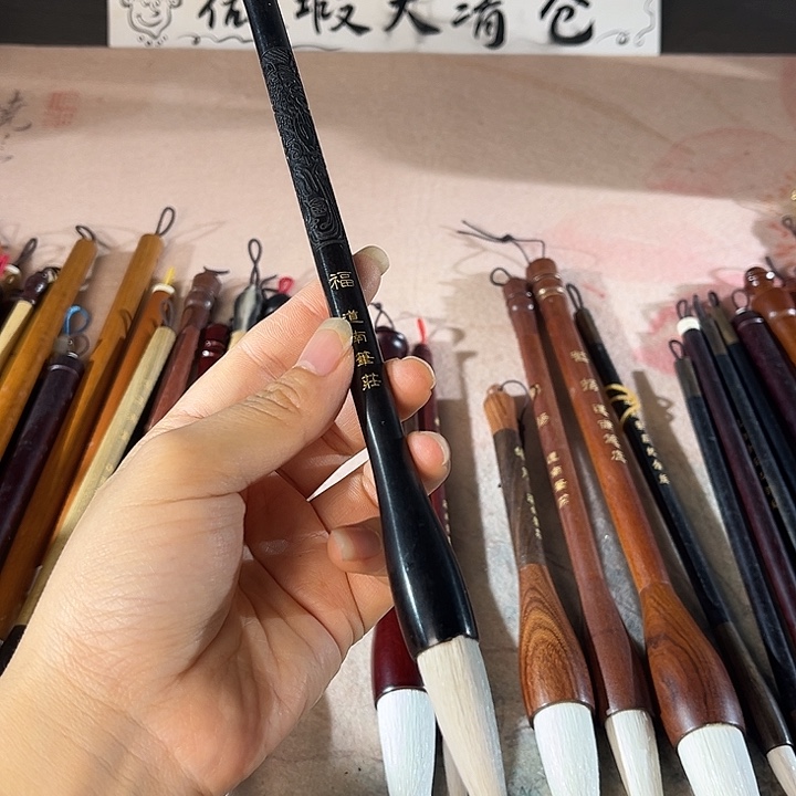 笔杆瑕疵 缺口 黑檀木雕龙出锋4.5口径1.3特价