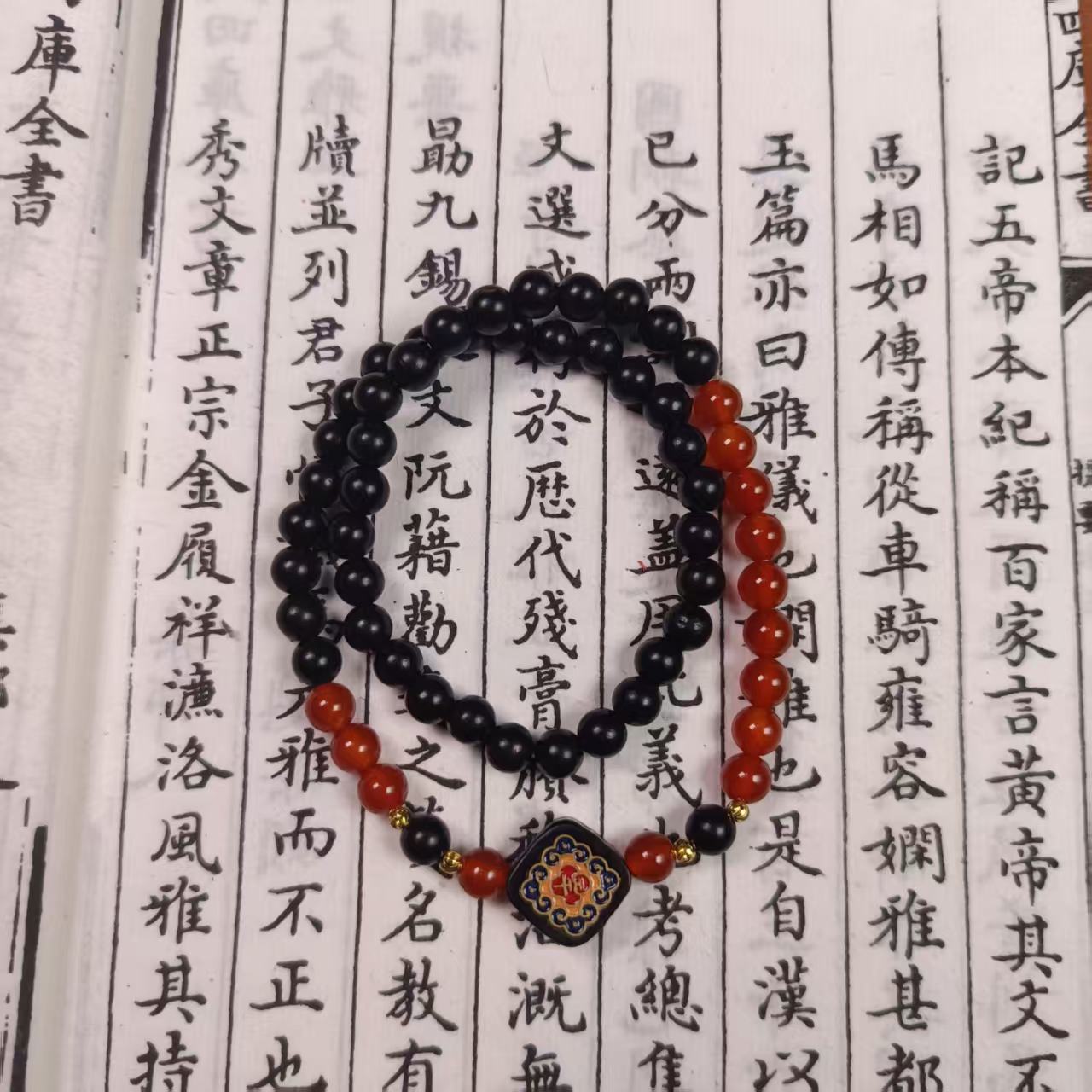 F-620黑檀红玛瑙吉祥牌手串（不带礼盒）