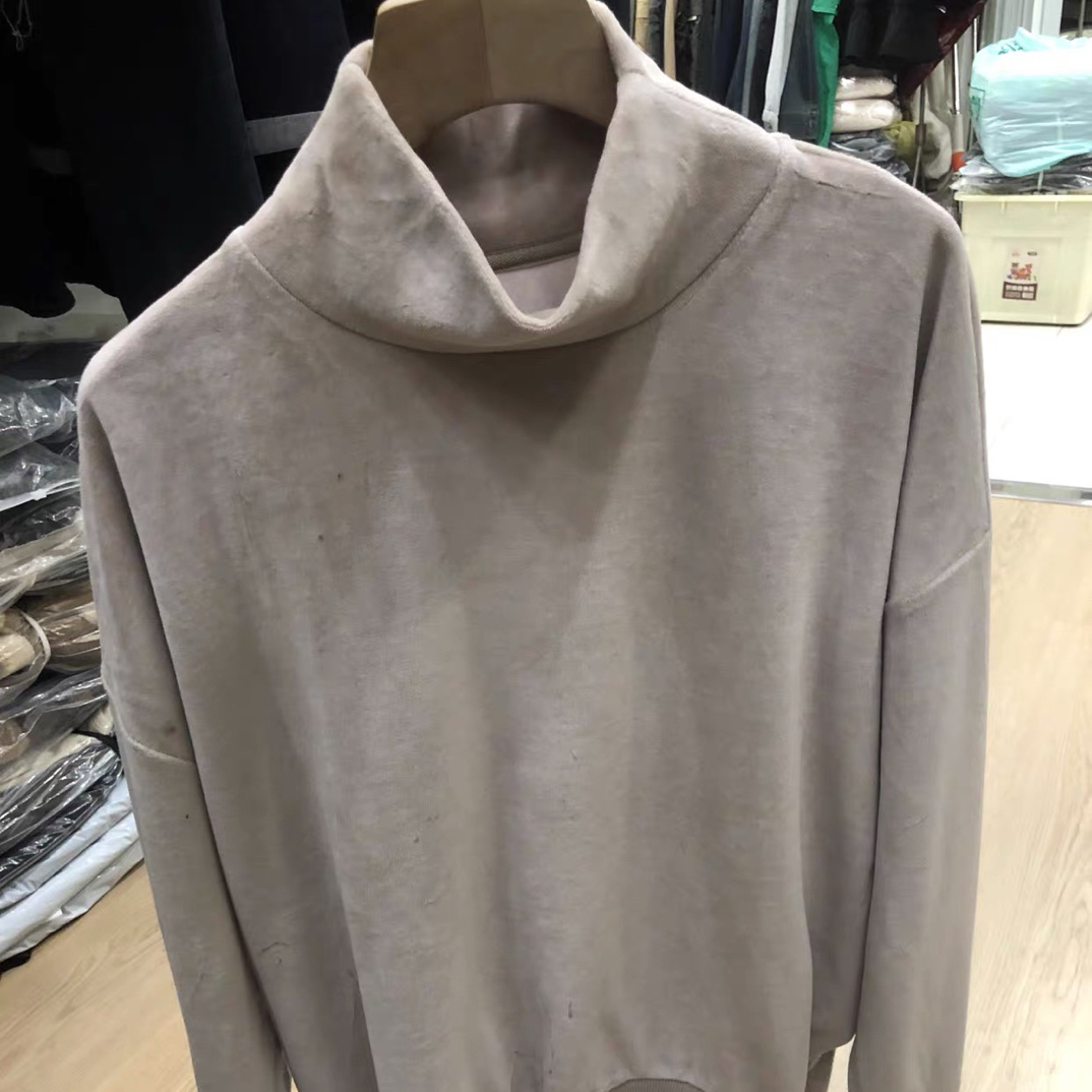 【刘小胖】福利款NO退NO换 贵牌 复古时髦柔软亲肤天鹅绒立领卫衣