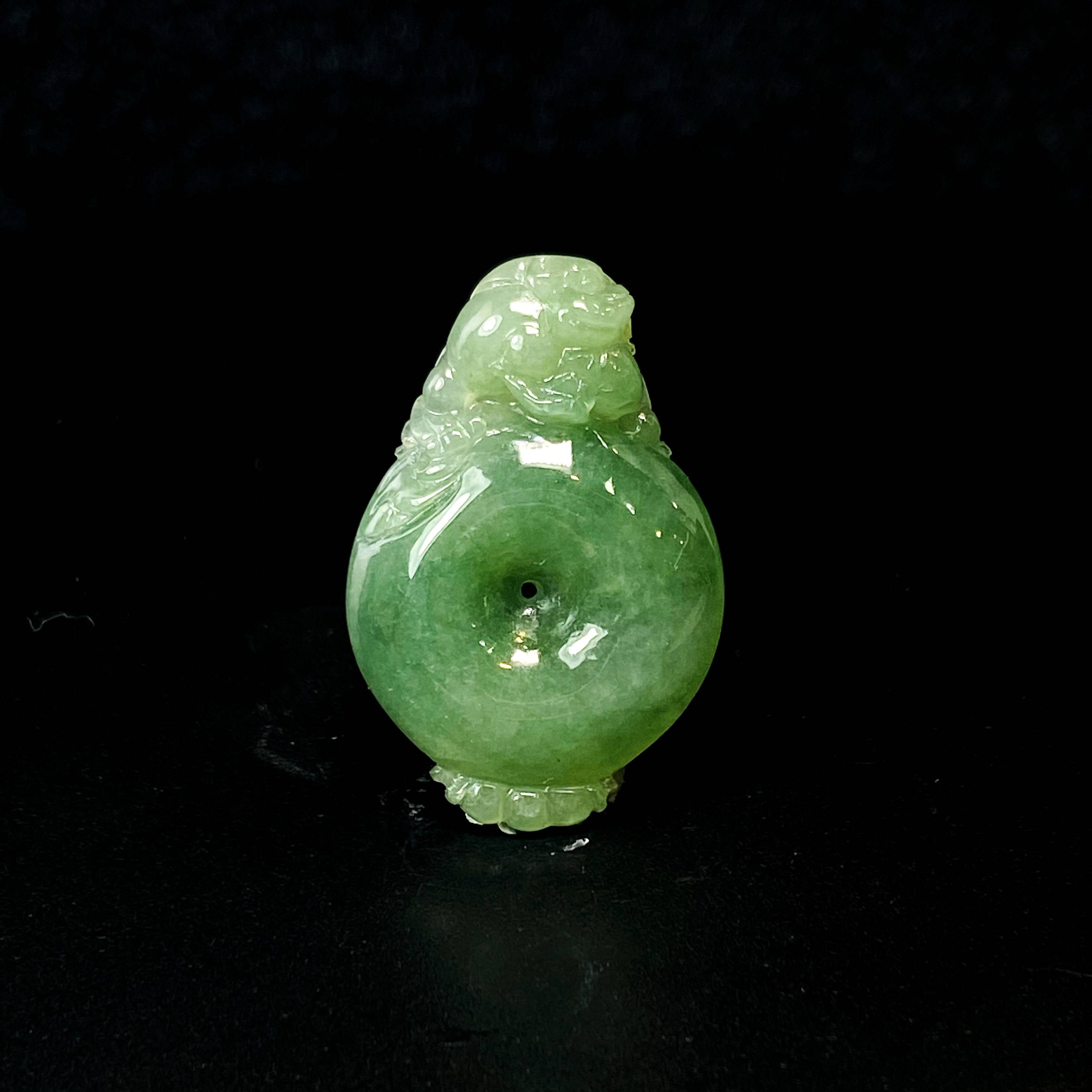 RX8天然缅甸A货翡翠仿古绿平安扣/066540/北京中保拍卖