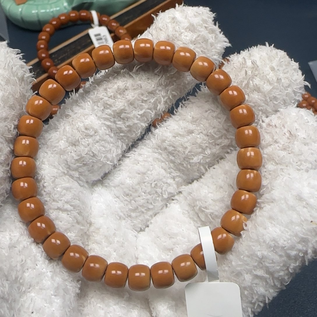 橄榄核手串老挝单圈极限弧三花7.0mm