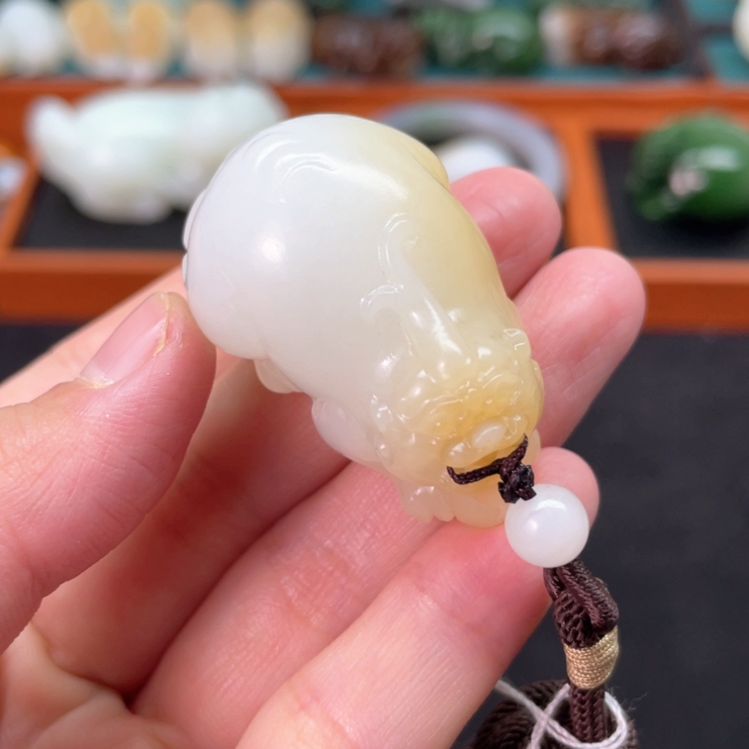 和田玉挂件未镶嵌