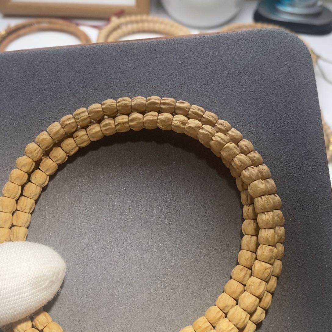 柏香籽/百香籽吊坠坎**生多棱顺